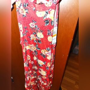 NWT Hippie Rose Junior's Red Floral High-Neck Swing Tunic, S